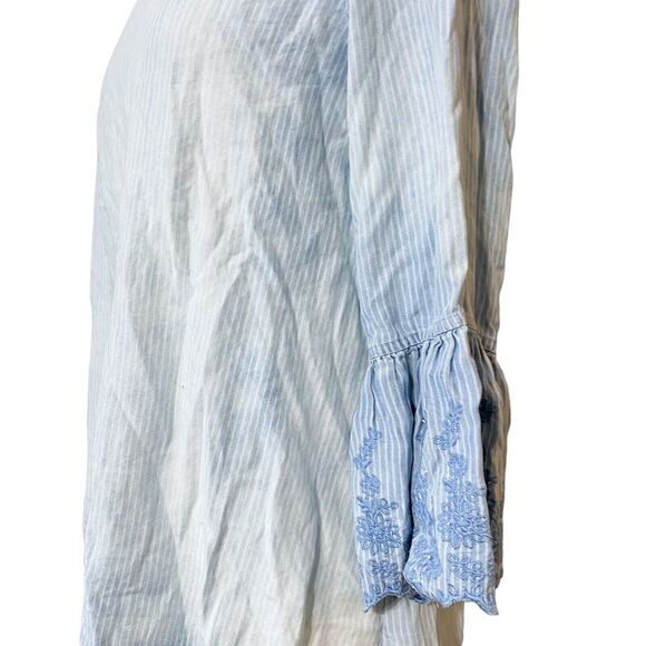 John Mark Anthropologie Shirt Size Small Boho Blue Striped Bell Sleeve - Picture 4 of 10
